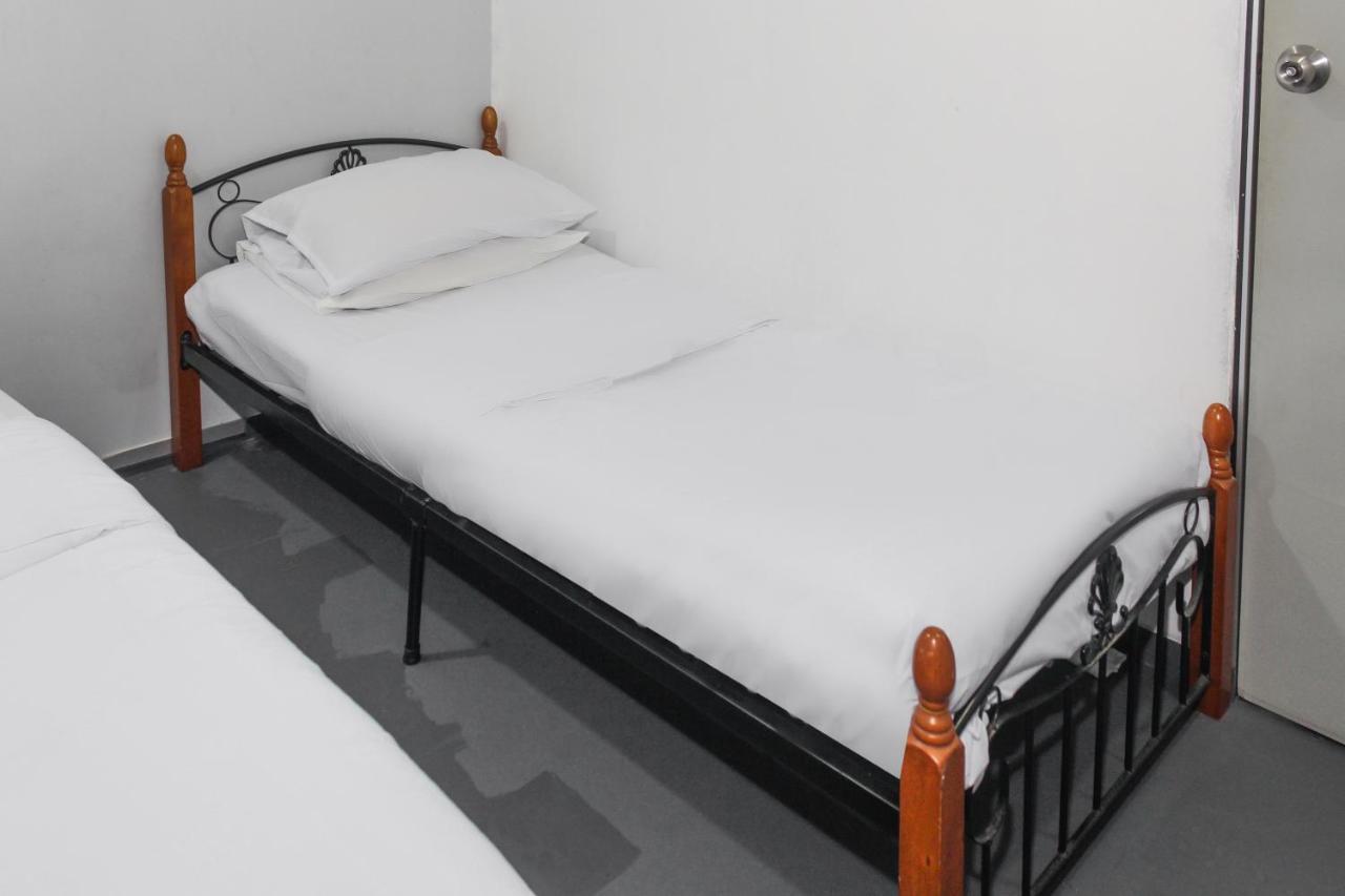 Spot On 89952 Sayang Selalu Guest House Malacca Exterior foto