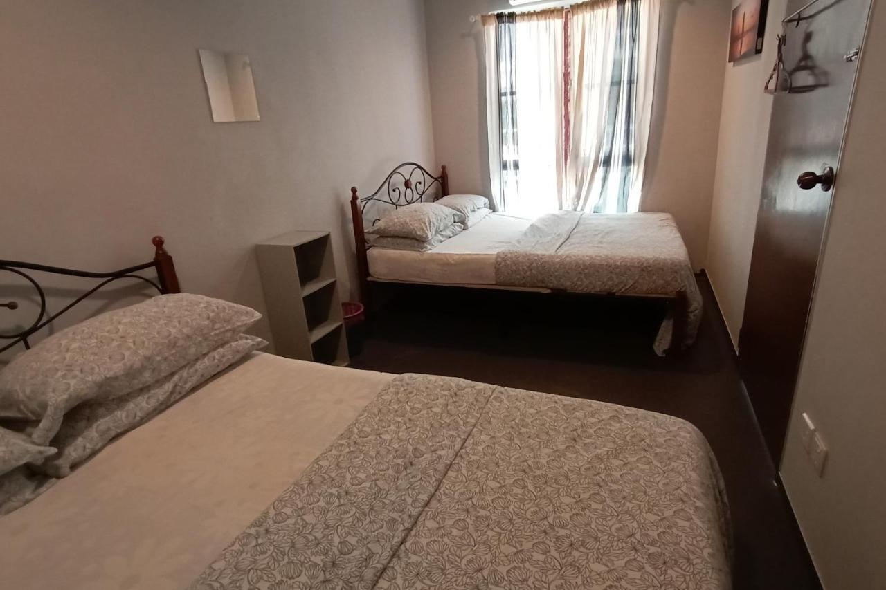 Spot On 89952 Sayang Selalu Guest House Malacca Exterior foto
